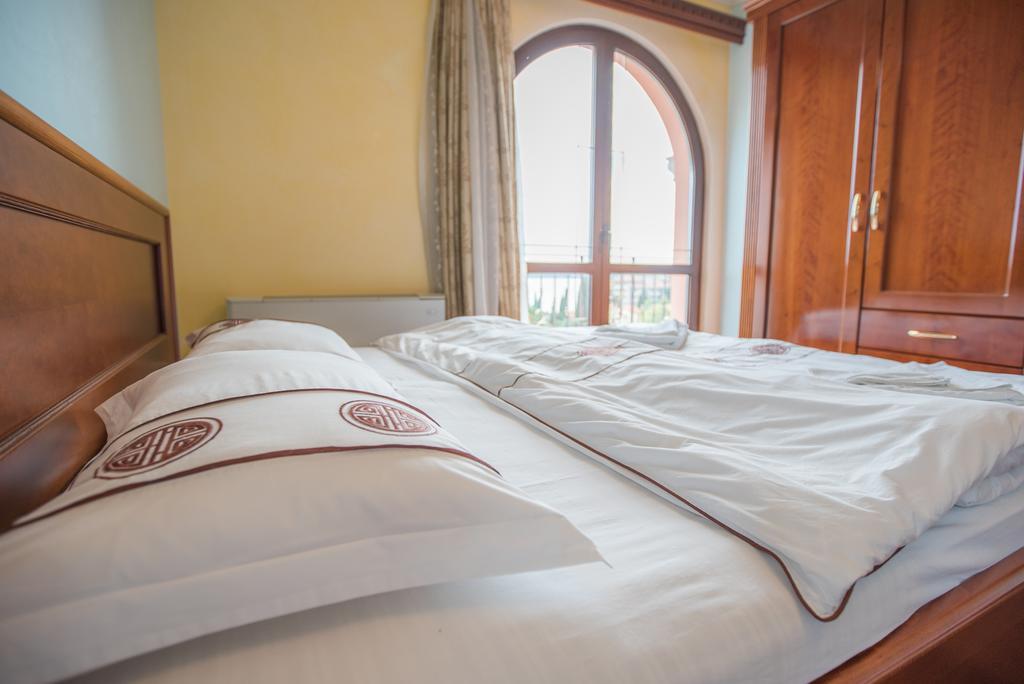 Apartments Leonarda Порторож Екстериор снимка