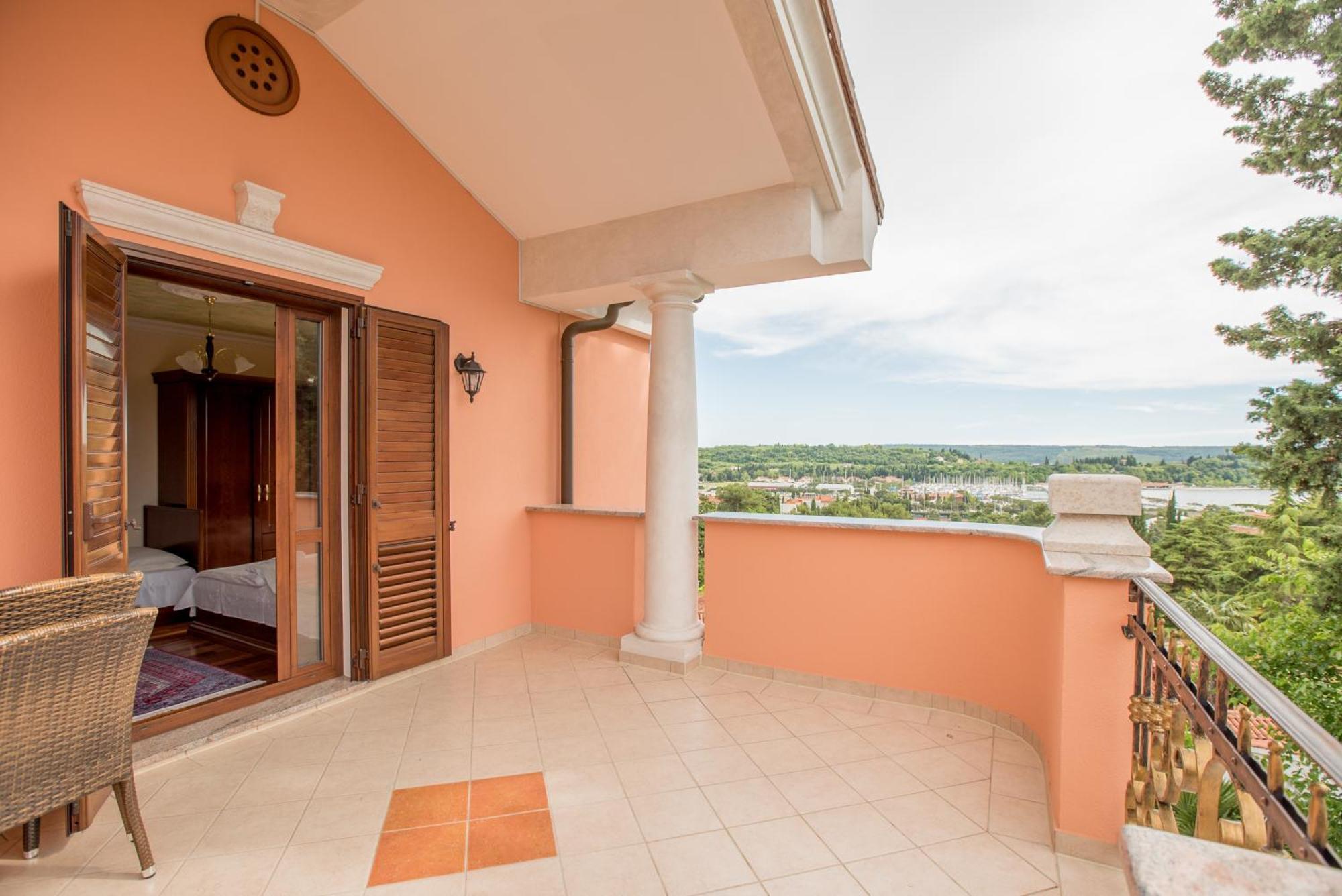 Apartments Leonarda Порторож Екстериор снимка